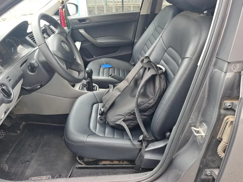 Skoda Rapid 2017 imagen de coche #11