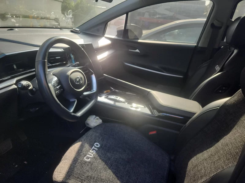 Hyundai Custo 2022 immagine di auto #11