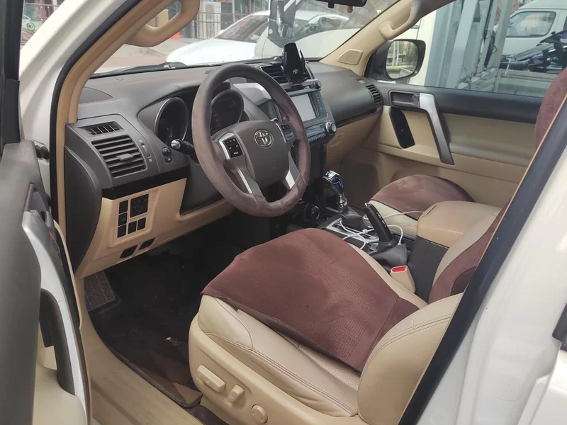 Toyota Prado (Imported) 2016 car image #11