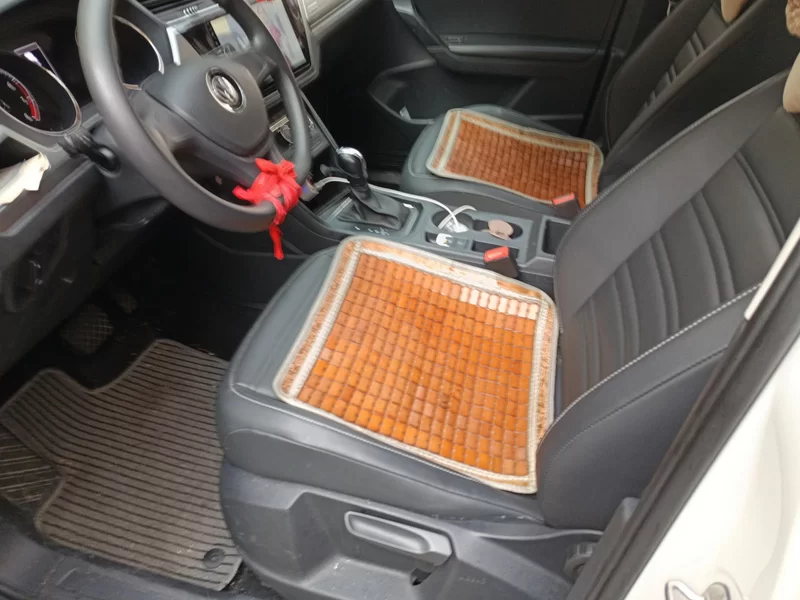 Volkswagen Touran 2018 car image #11