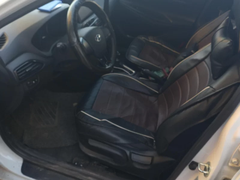 Hyundai Elantra HD 2020 car image #11