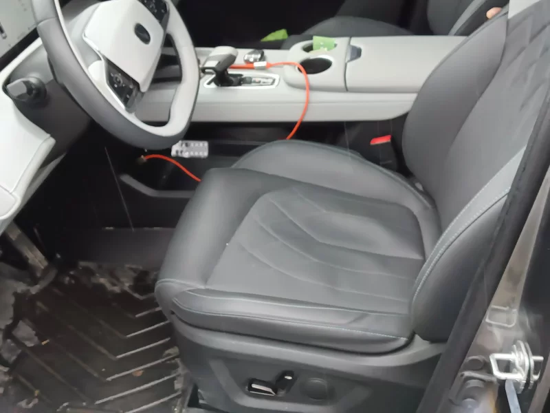 Changan UNI-Z 2025 immagine di auto #11