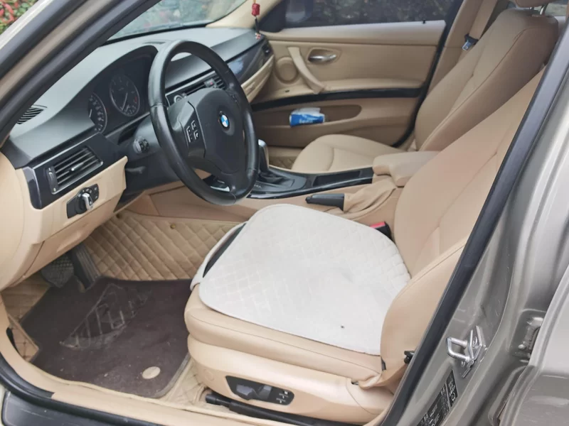 BMW 3 Series (Imported) 2012 car image #11