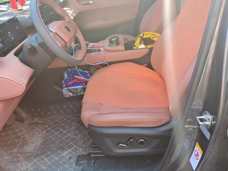 Changan UNI-Z 2024 immagine di auto #11