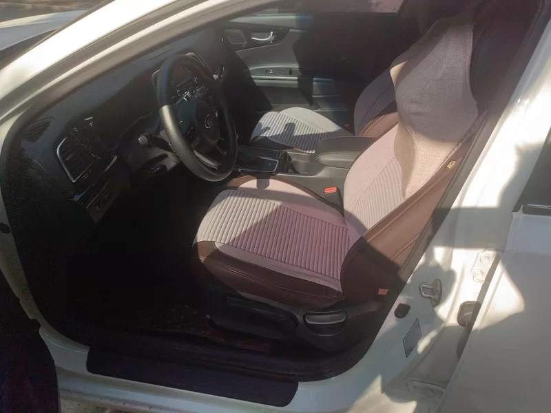 起亚 起亚K4 2015 汽车图片 #11