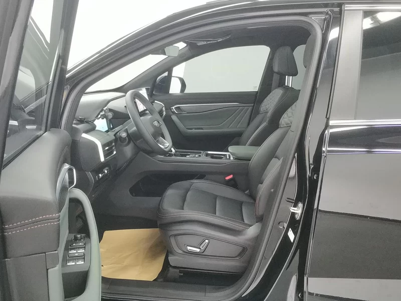 GEELY Okavango 2023 #11 GEELY Okavango 2023 car image #11