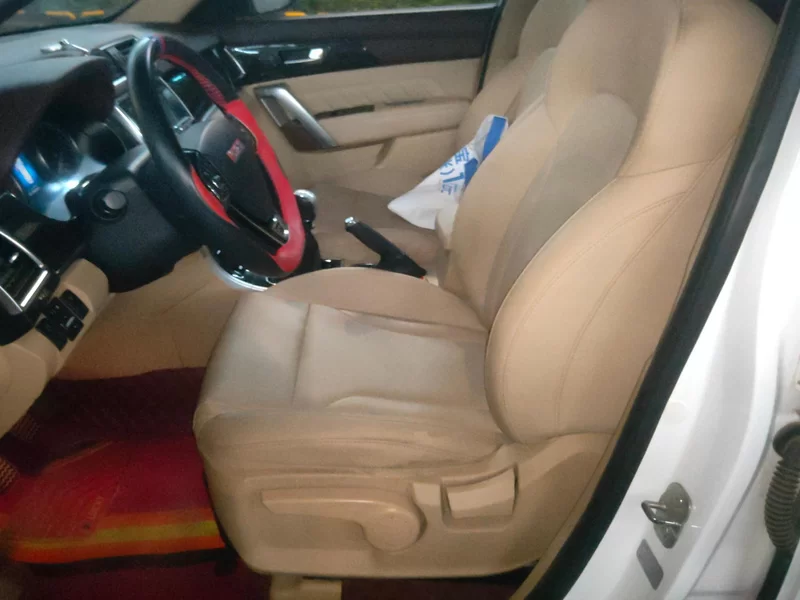 Haval H2 2015 #11 Haval H2 2015 car image #11