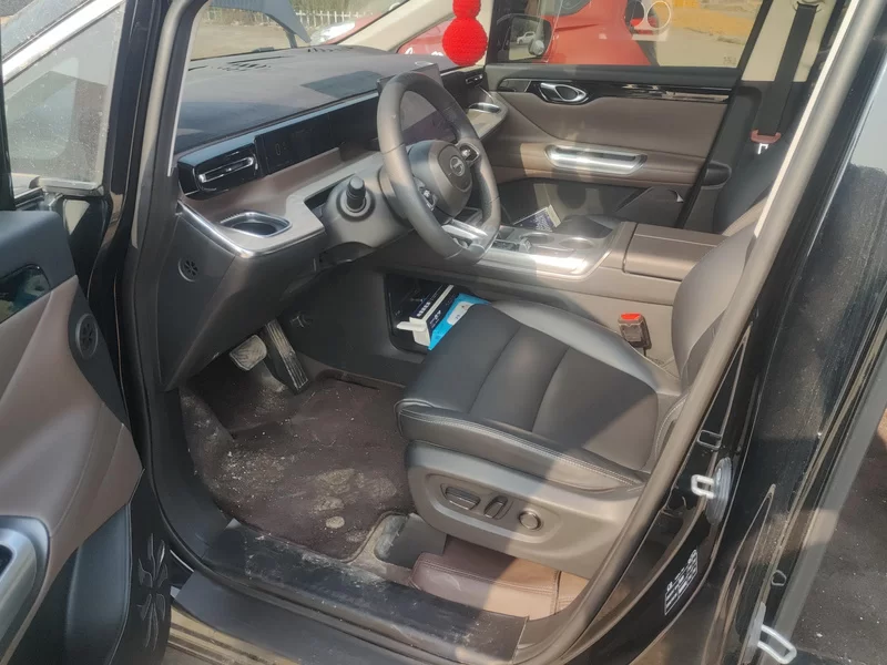 GAC Trumpchi E8 2024 #11 GAC Trumpchi E8 2024 car image #11