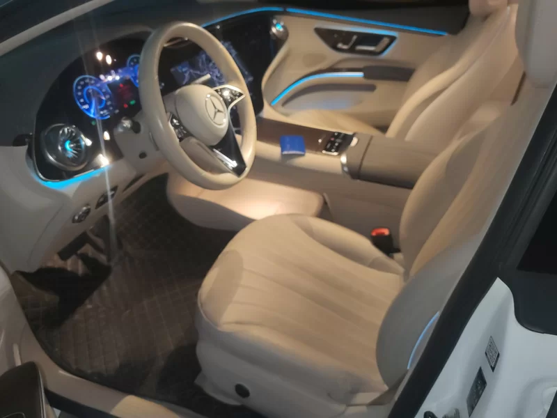 Mercedes-Benz EQS Class 2022 car image #11