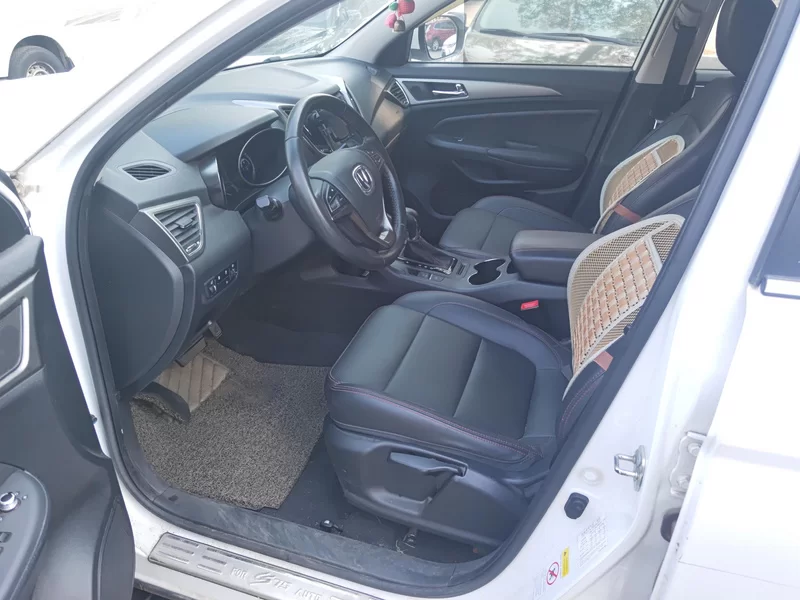 Changan CS75 PRO 2015 #11 Changan CS75 PRO 2015 image de voiture #11