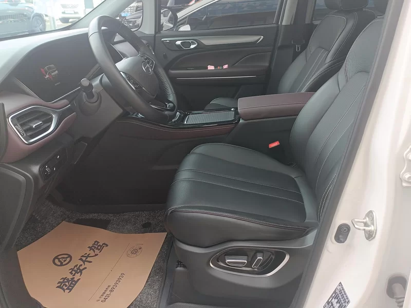 GAC Trumpchi M6 2024 car image #11