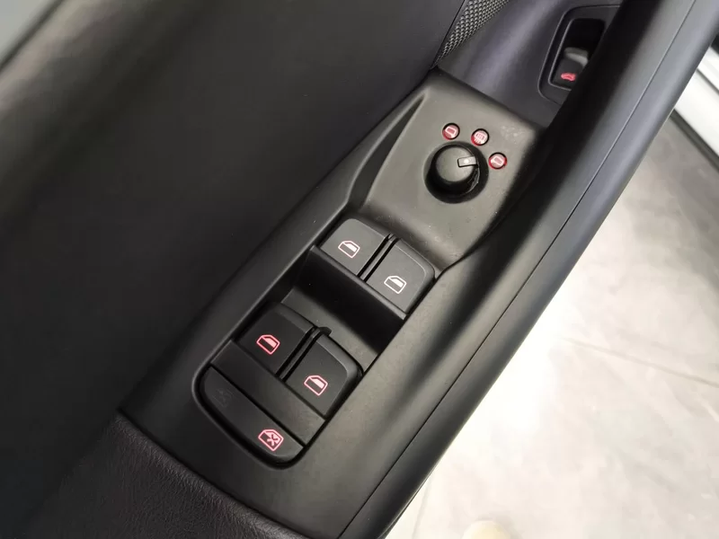 Audi Q3 2018 #11 Audi Q3 2018 car image #11