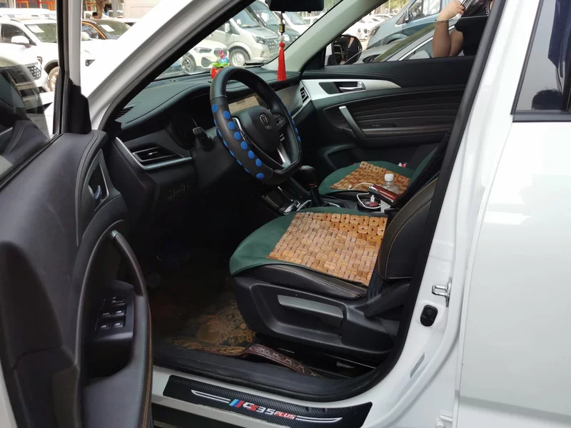 Changan CS35 Plus 2020 immagine di auto #11