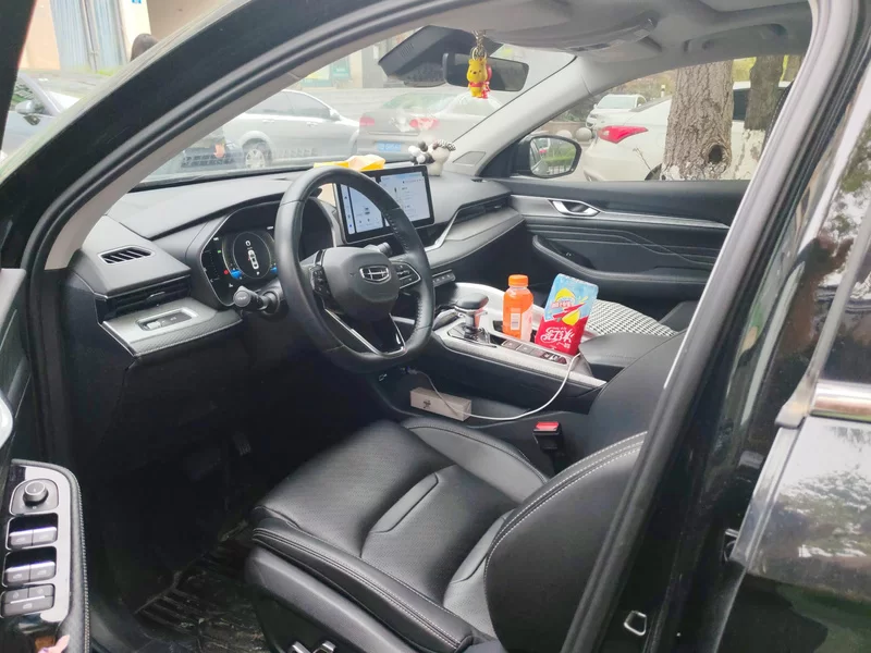 GEELY PrefaceL 2023 car image #11