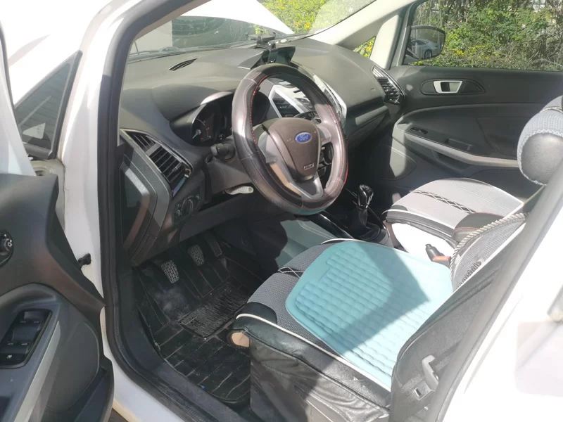 Ford EcoSport 2015 изображение автомобиля #11
