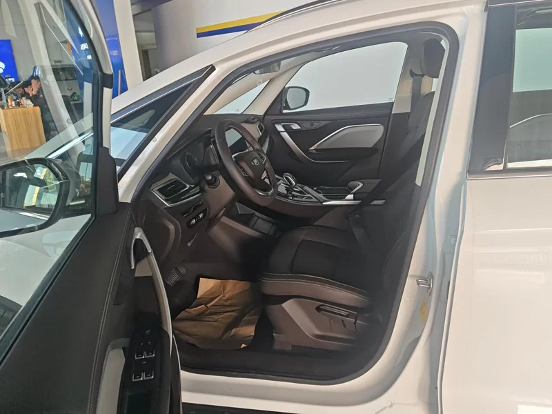 GEELY JiaJi 2025 car image #11