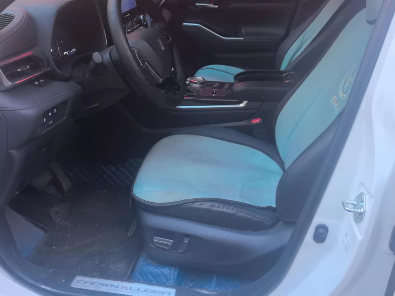 Toyota Crown Kluger 2023 car image #11