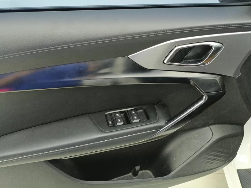 MG ONE 2021 car image #11