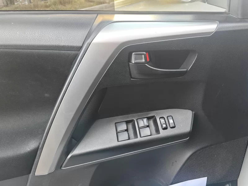Toyota RAV4 2017 #11 Toyota RAV4 2017 car image #11