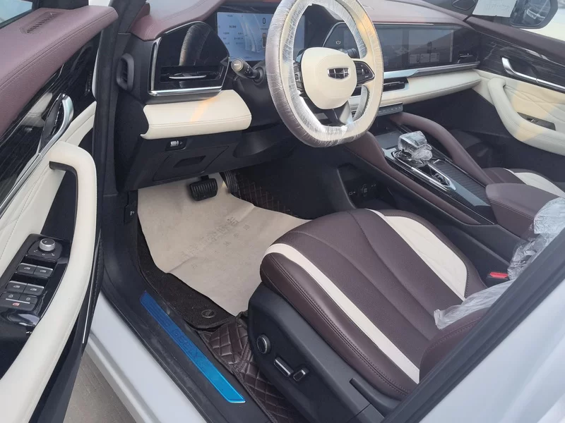 GEELY Monjaro MHEV 2024 #11 GEELY Monjaro MHEV 2024 car image #11