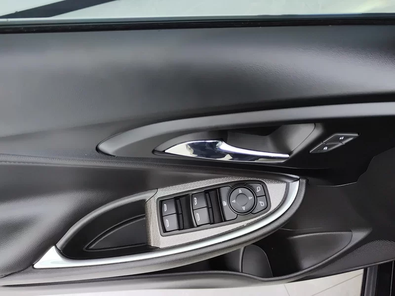 Chevrolet Malibu XL 2021 car image #11