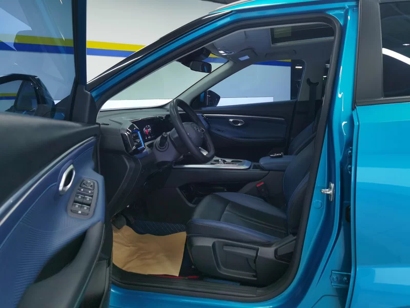 MG GS3 2023 immagine di auto #11