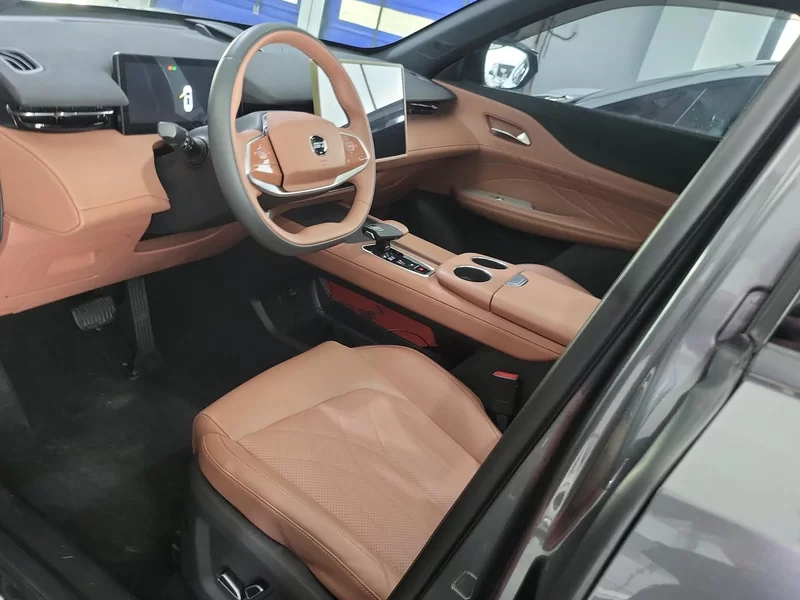 Changan UNI-Z PHEV 2024 #11 Changan UNI-Z PHEV 2024 car image #11