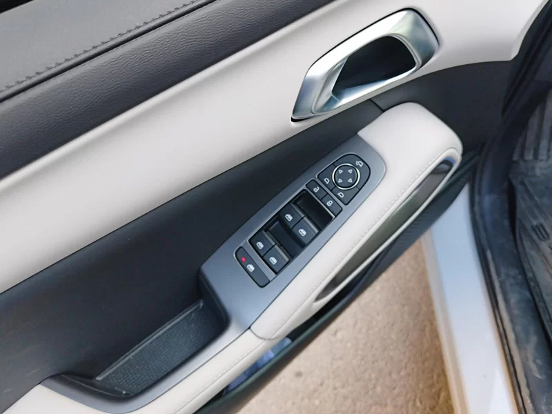 BYD YuanUP 2025 #11 BYD YuanUP 2025 car image #11