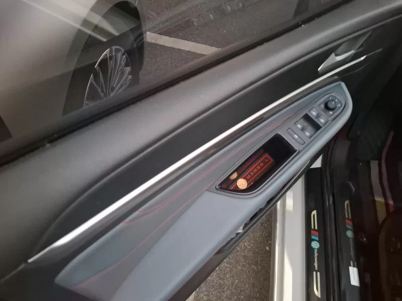 Volkswagen Lamando 2023 immagine di auto #11