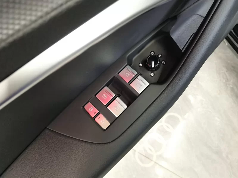 Audi A6L 2024 car image #11