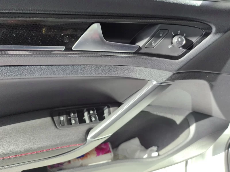 Volkswagen GolfGTI 2017 #11 Volkswagen GolfGTI 2017 car image #11