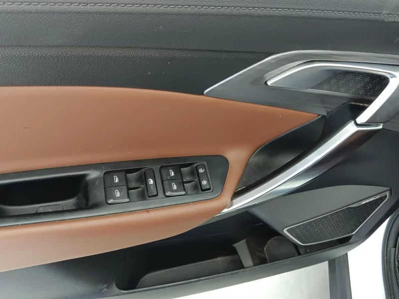 GEELY Boyue 2022 car image #11