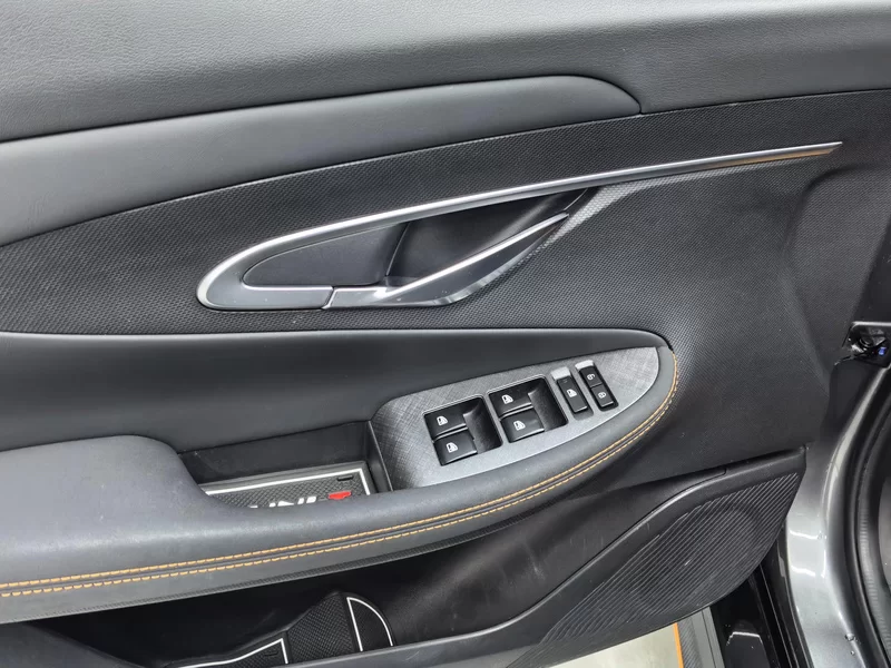 Changan UNI-T 2022 imagem de carro #11