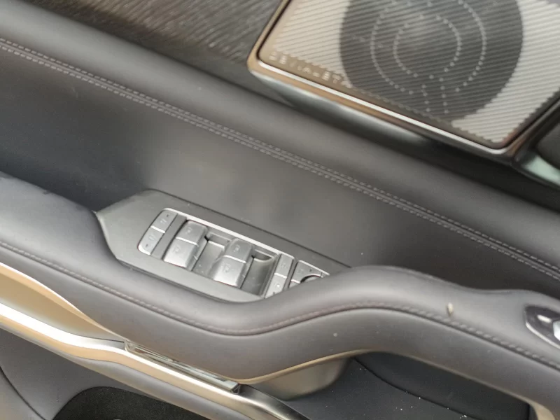 FangChengBao Leopard 8 2025 car image #11