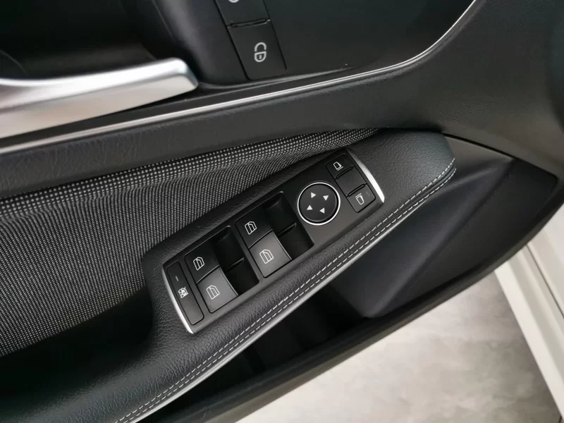 Mercedes-Benz A Class (Imported) 2016 car image #11