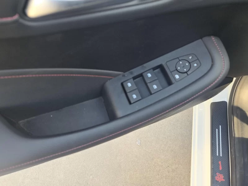 Roewe i5 2024 #11 Roewe i5 2024 car image #11