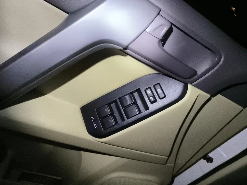 Toyota Land Cruiser Prado 2017 #11 Toyota Land Cruiser Prado 2017 car image #11