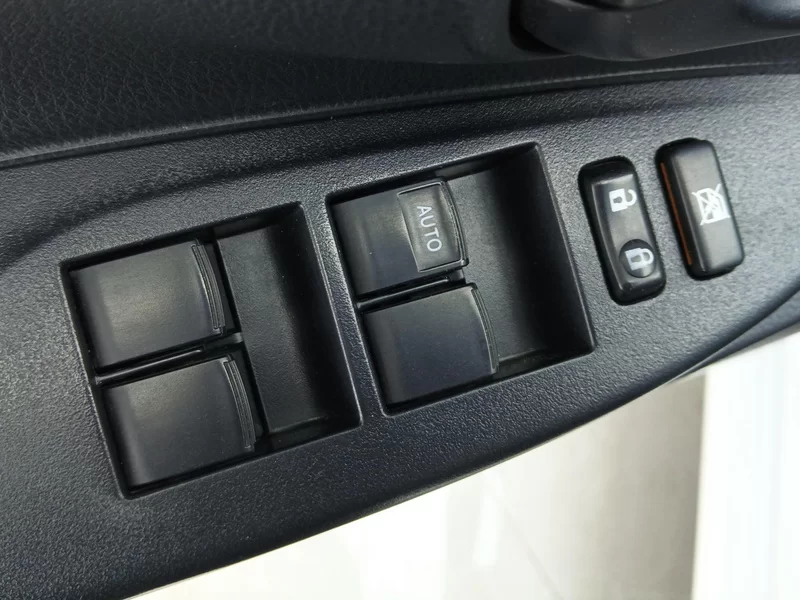 Toyota Yaris L Zhixiang 2018 صورة سيارة #11