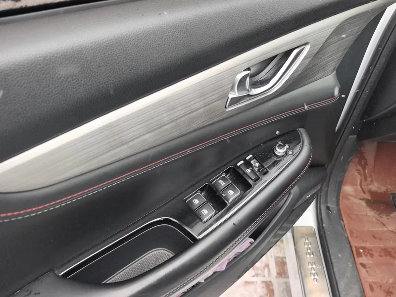 长安 长安CS75 2018 汽车图片 #11