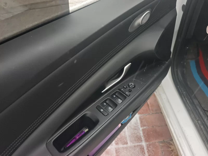 Hyundai Elantra 2023 car image #11