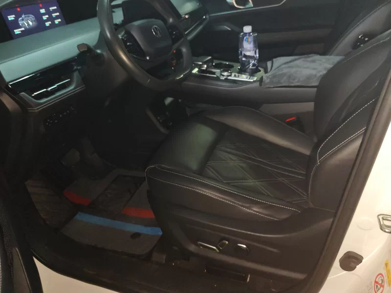 Changan UNI-K iDD 2023 car image #11