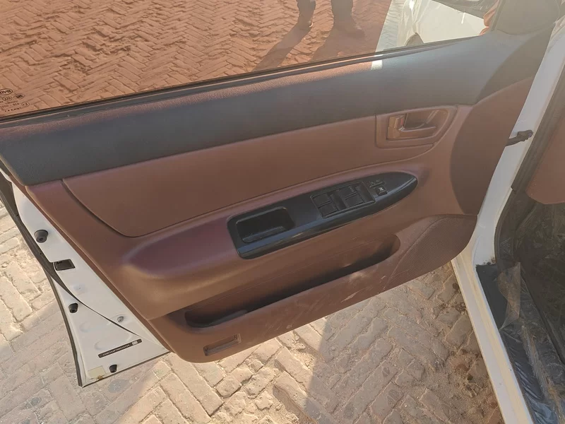 BYD F3 2018 immagine di auto #11