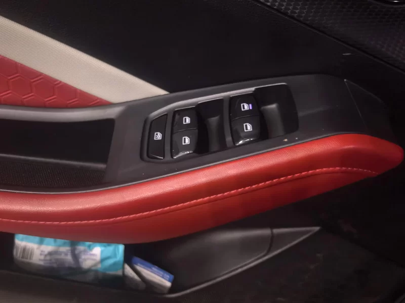 MG 5 2022 immagine di auto #11