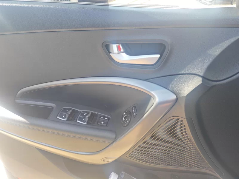 Hyundai Grand Santa Fe 2016 #11 Hyundai Grand Santa Fe 2016 car image #11