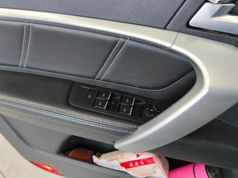 GEELY Emgrand 2016 #11 GEELY Emgrand 2016 car image #11