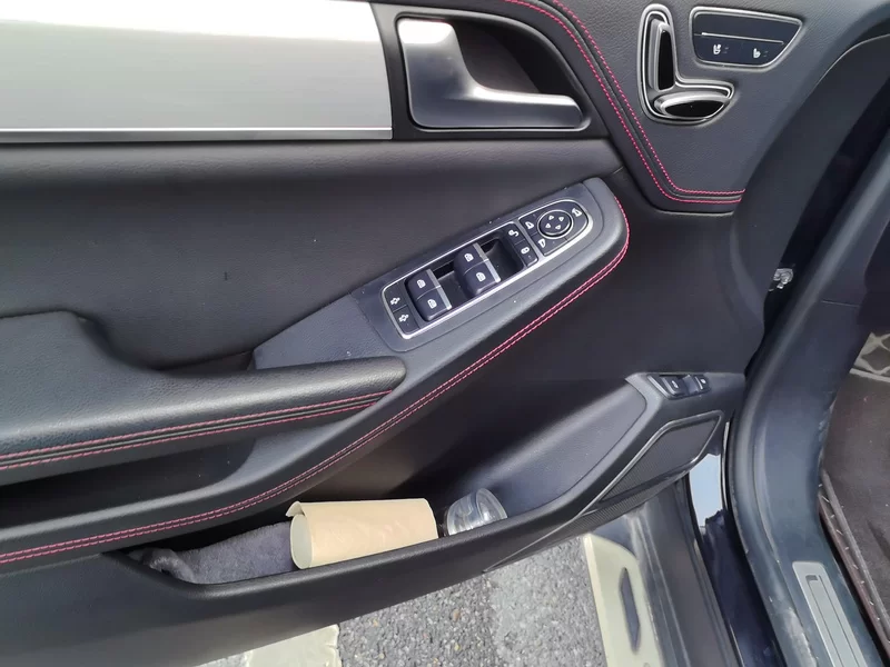 BYD Tang New Energy 2018 immagine di auto #11