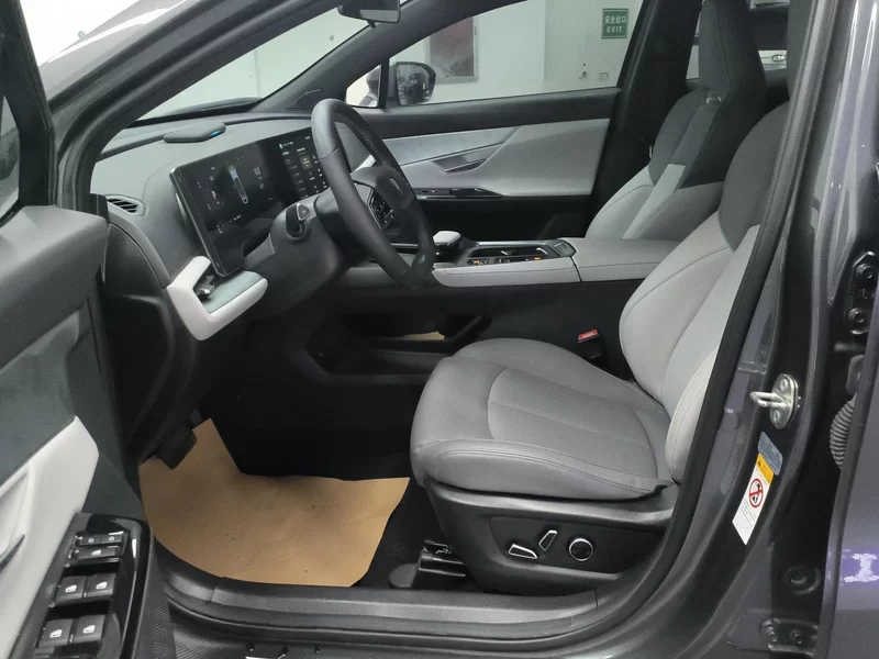 Changan UNI-T 2023 imagen de coche #11