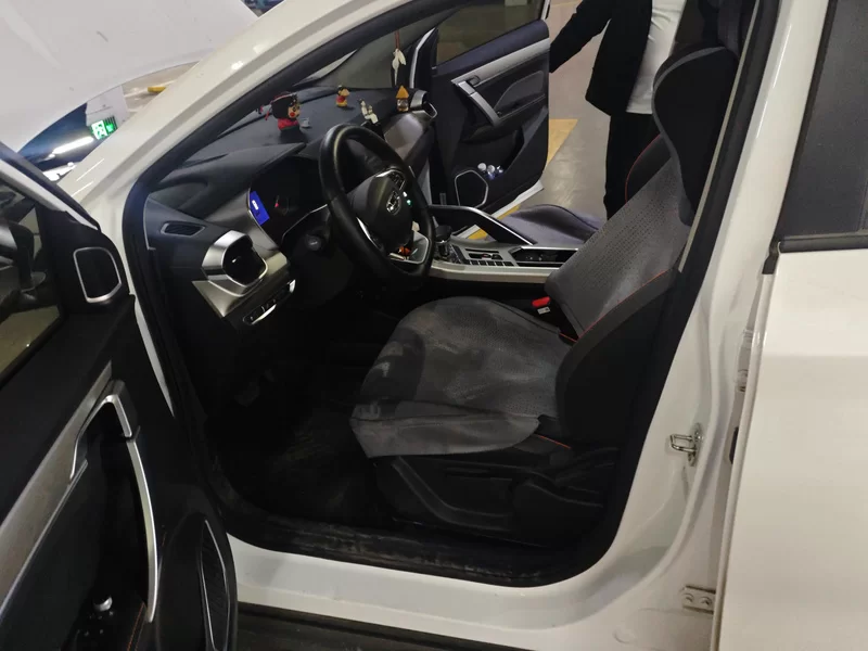 GEELY Coolray 2024 изображение автомобиля #11