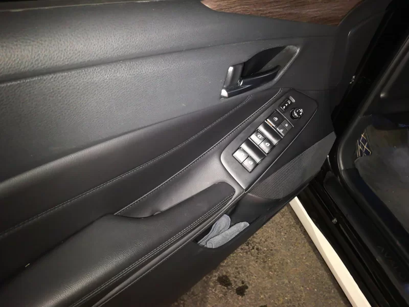 Toyota Avalon 2020 car image #11