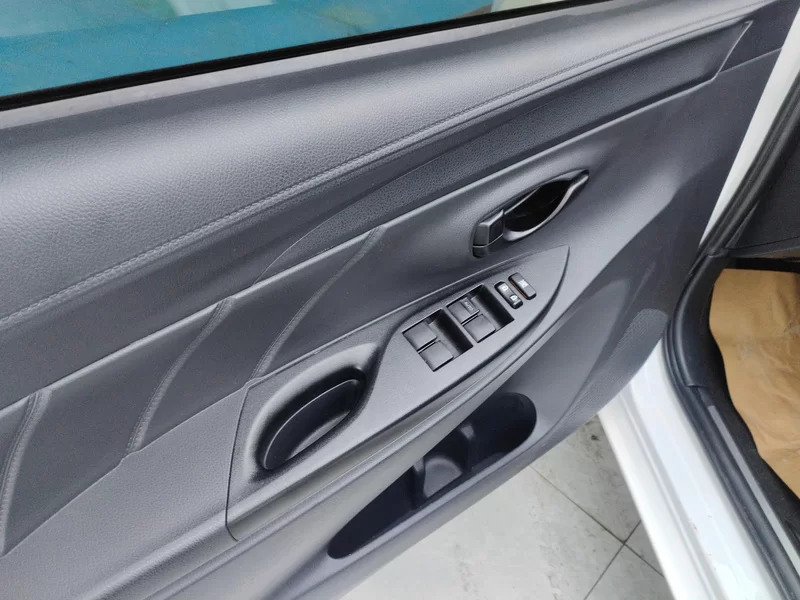 Toyota Yaris L Zhixuan 2019 immagine di auto #11